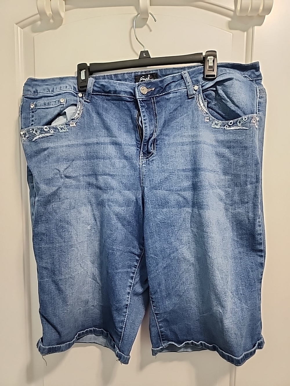 Earl Women's Blue Denim Bermuda Jeans Shorts